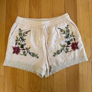 NWT ZARA Shorts Floral Embroidered Lace